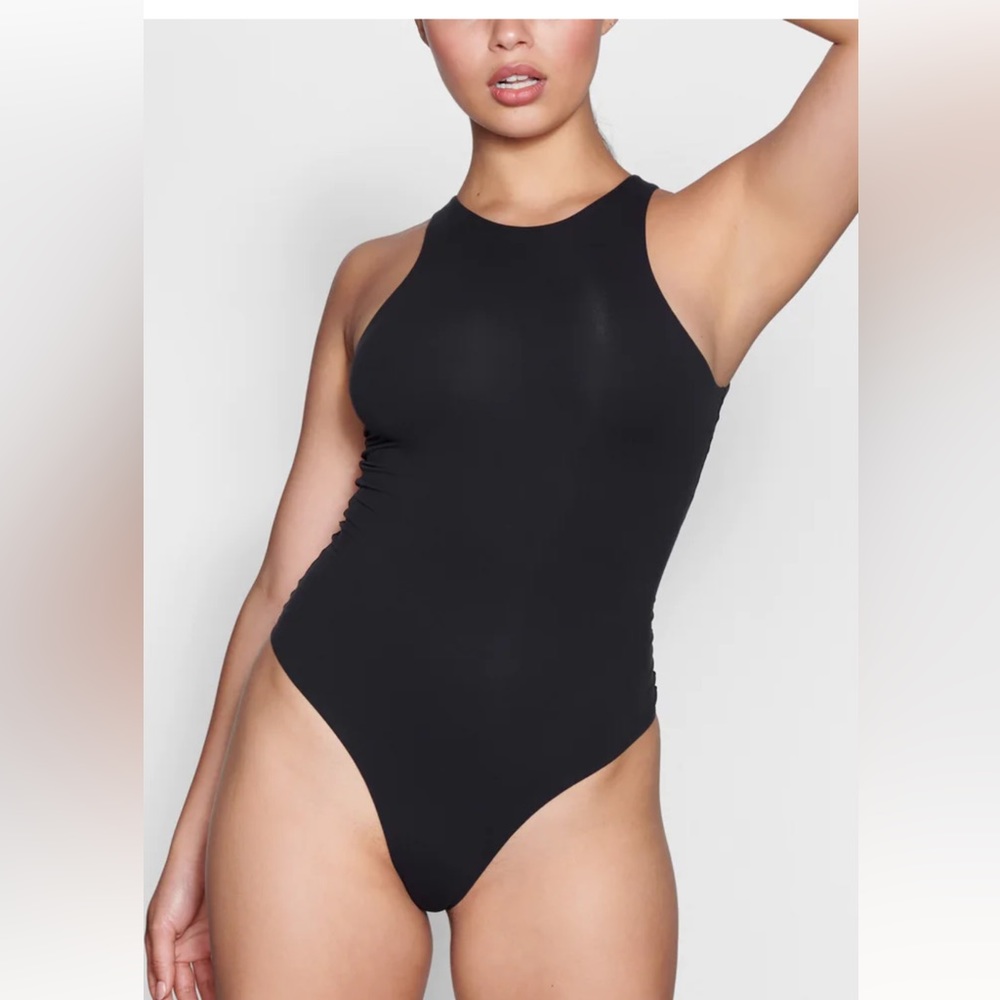 Fits everybody highneck bodysuit- XS